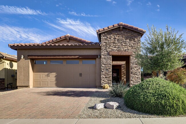 Building Photo - 17716 W Cedarwood Ln