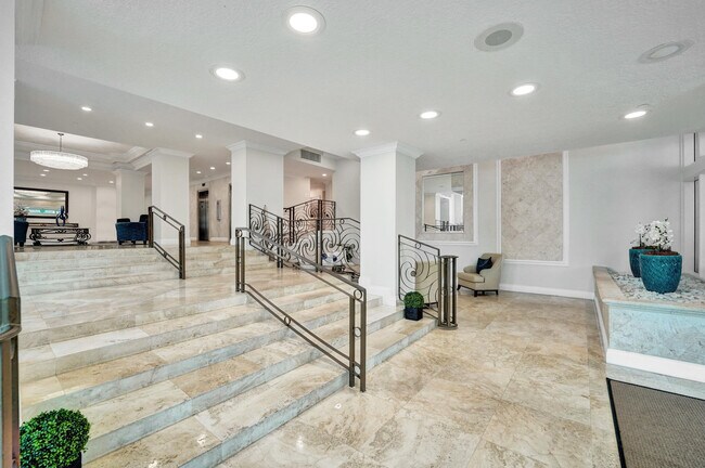 Building Photo - 1620 S Ocean Blvd