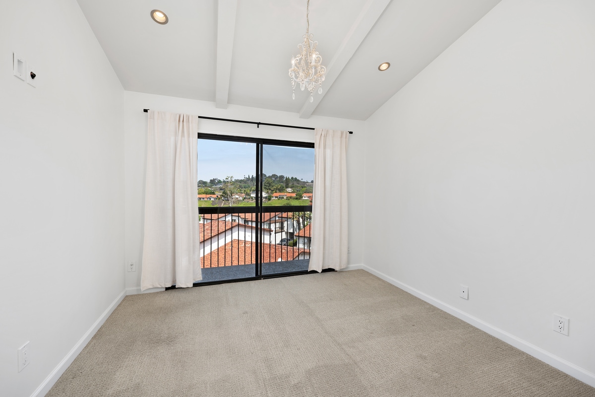Building Photo - 1047 Santa Helena Park Ct