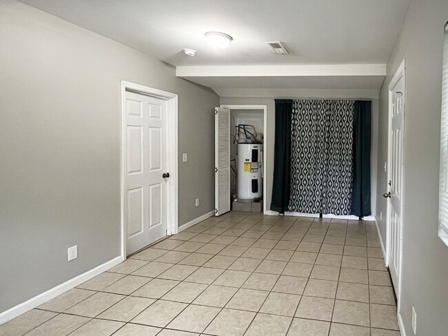 Building Photo - Cozy 3-Bed Home in the Heart of Wake Forest