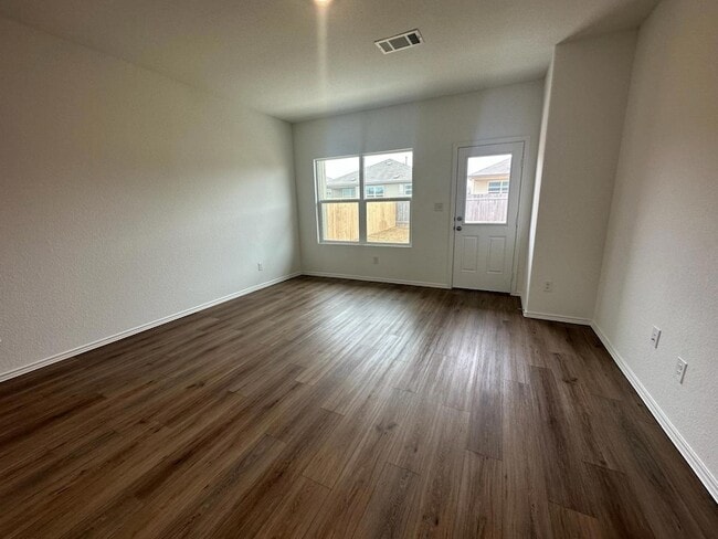 Building Photo - 312 Sonterra Dr