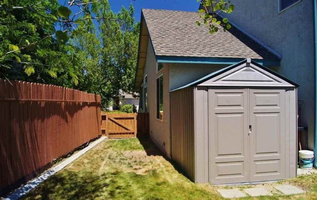 Building Photo - 5 Bedroom Home in Northwest Reno