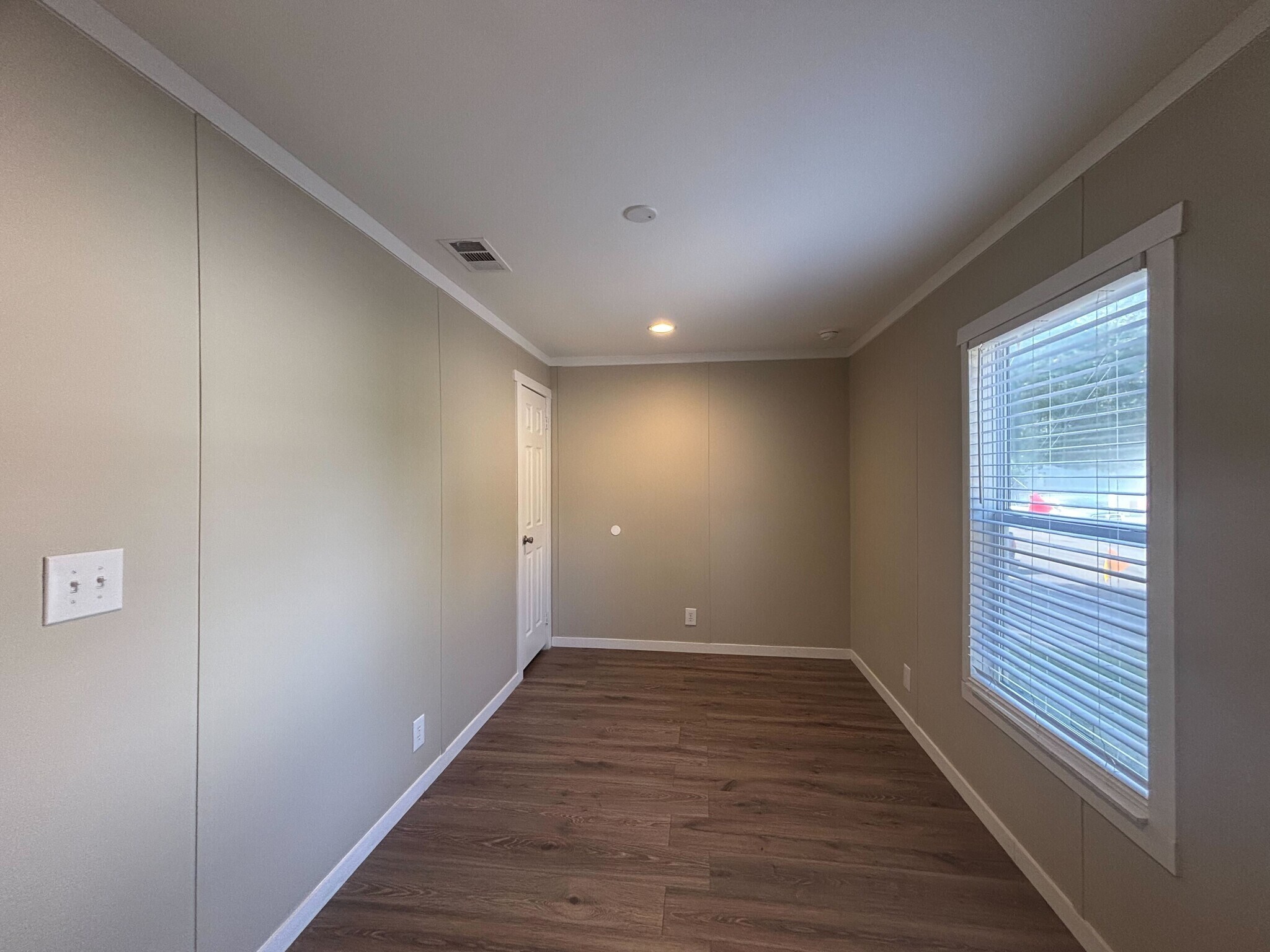 Building Photo - 231 Fryer St