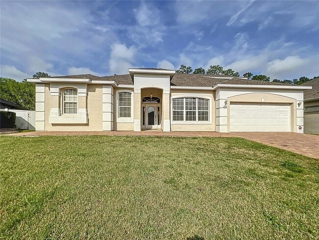 Building Photo - 518 Brighton Dr