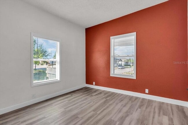 Building Photo - 3101 N 15th St