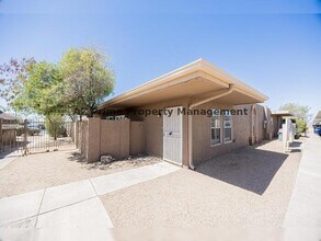 Building Photo - 925 W Peoria Ave