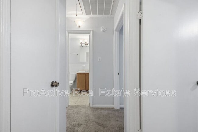 Building Photo - 3228 Dunnbury Ct