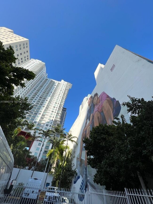 Building Photo - 133 NE 2nd Ave