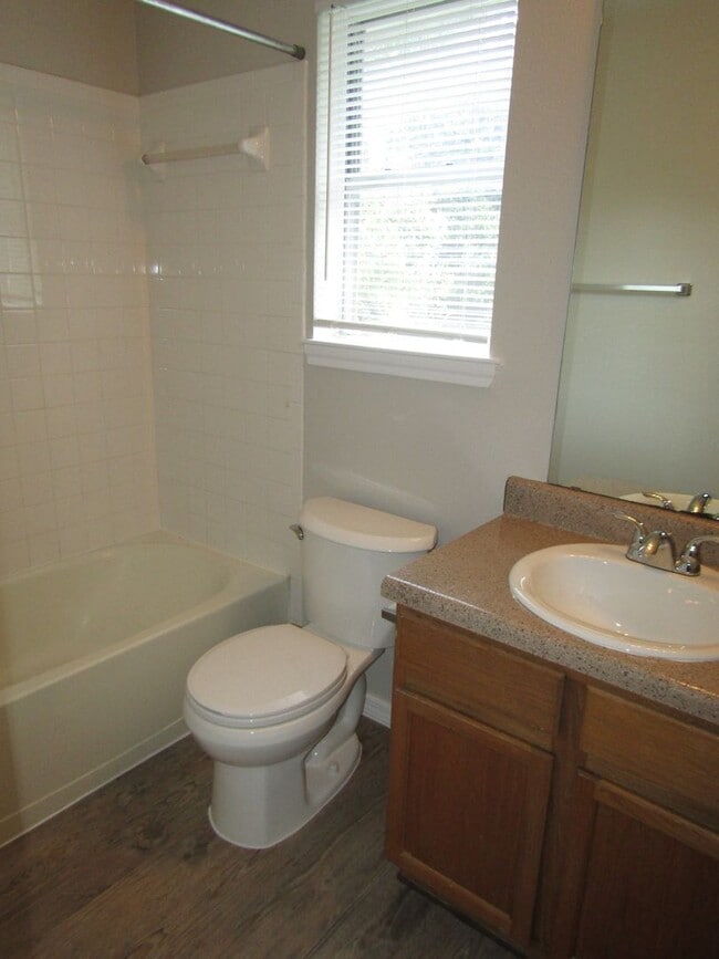 Building Photo - 8508 Apple Carrie Cove