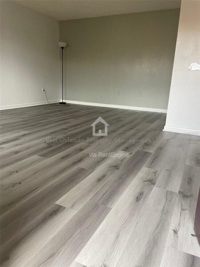 Building Photo - 746 McDougall Ct