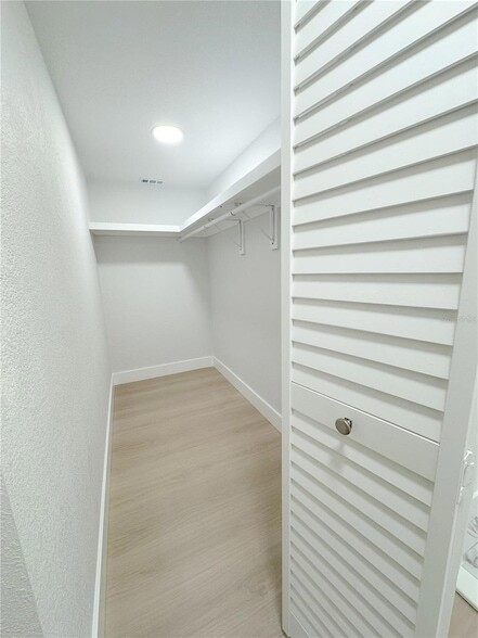 Building Photo - 3221 White Ibis Ct