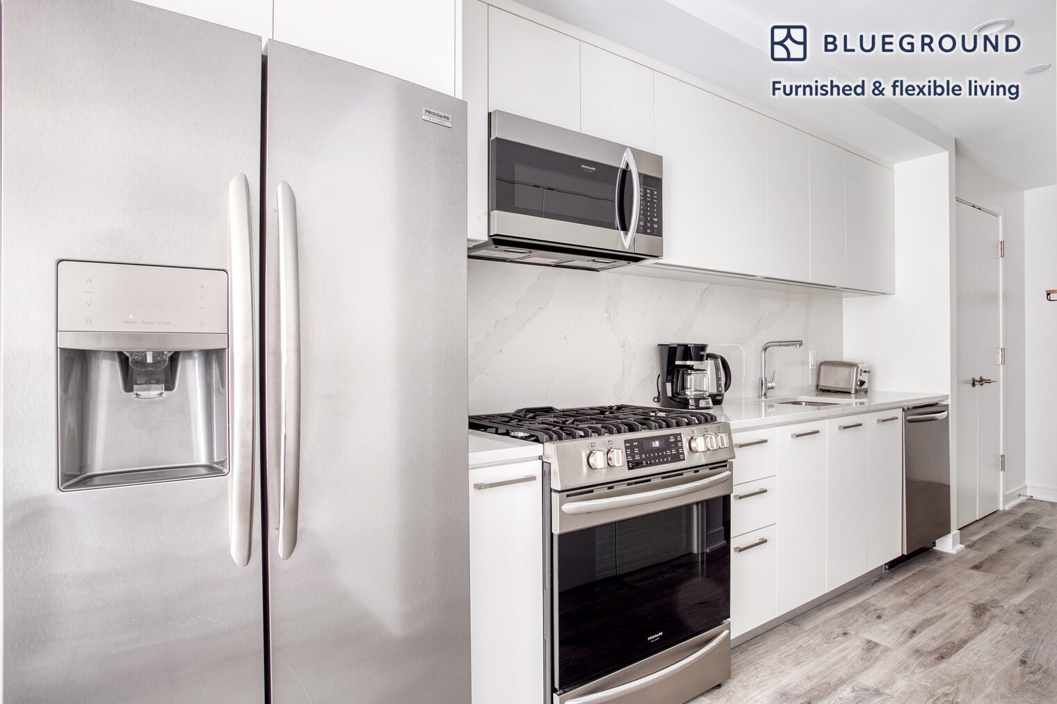 Building Photo - 949 1st St SE