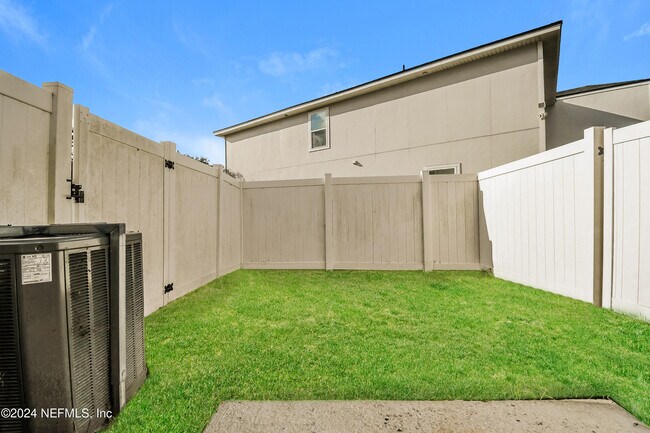 Building Photo - 8261 Rigel Rd