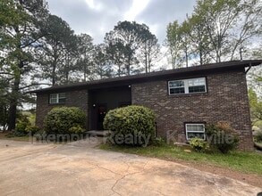 Building Photo - 8738 Gleason Dr