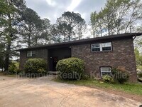 Building Photo - 8738 Gleason Dr