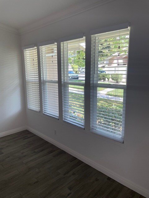 Building Photo - 8856 Sutter Cir