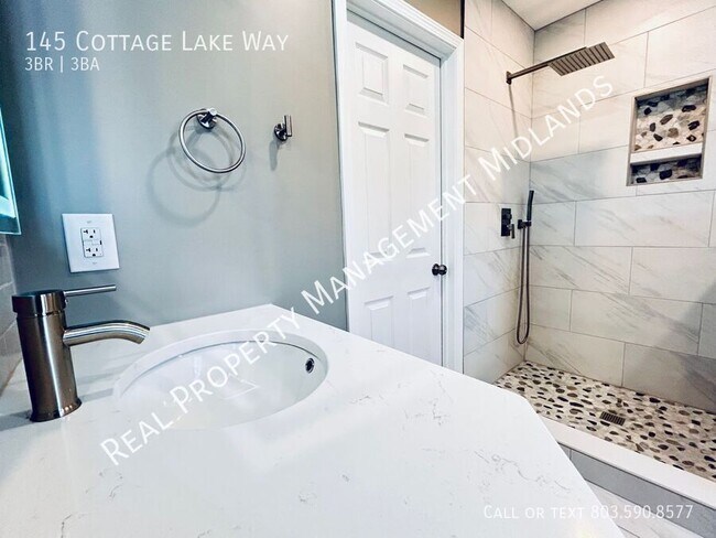 Building Photo - 145 Cottage Lake Way