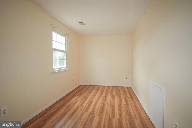 Building Photo - 8812 Alliston Hollow Way