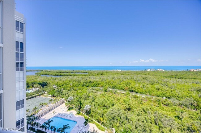 Building Photo - 7117 Pelican Bay Blvd