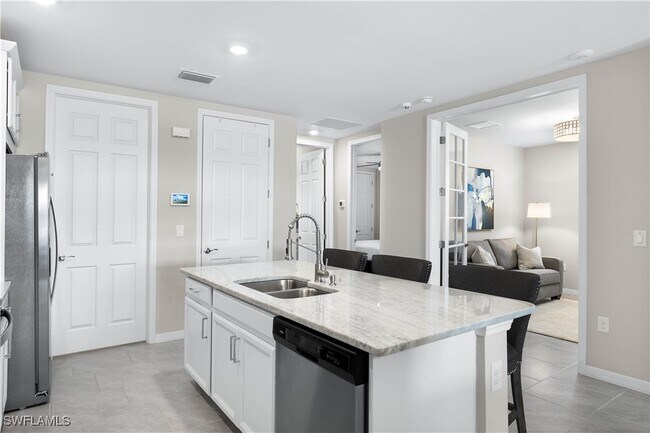 Building Photo - 14558 Edgewater Cir