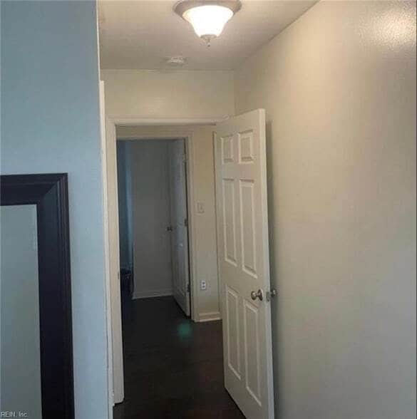 Building Photo - 404 W 29th St