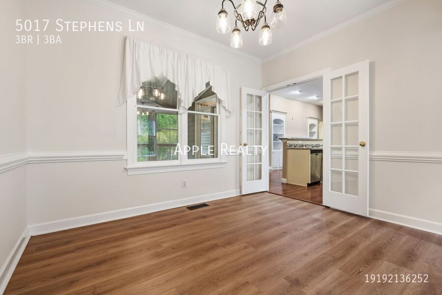 Building Photo - 5017 Stephens Ln