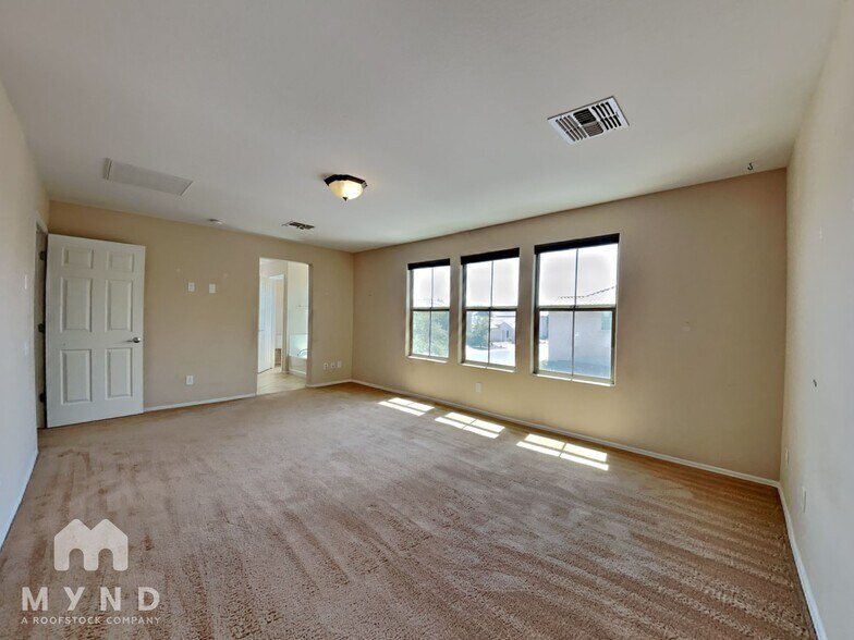 Building Photo - 25714 N 54th Glen