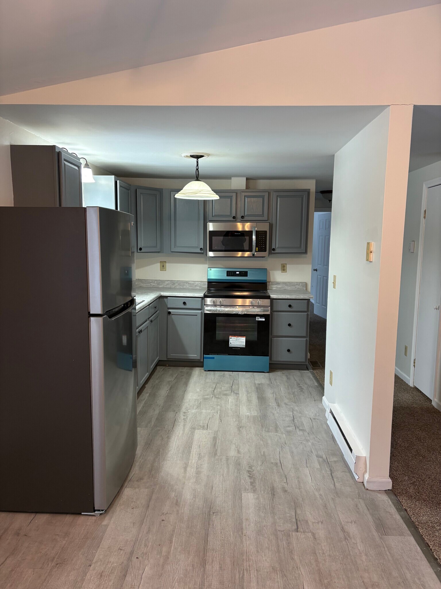 Building Photo - 4161 Romeo Rd