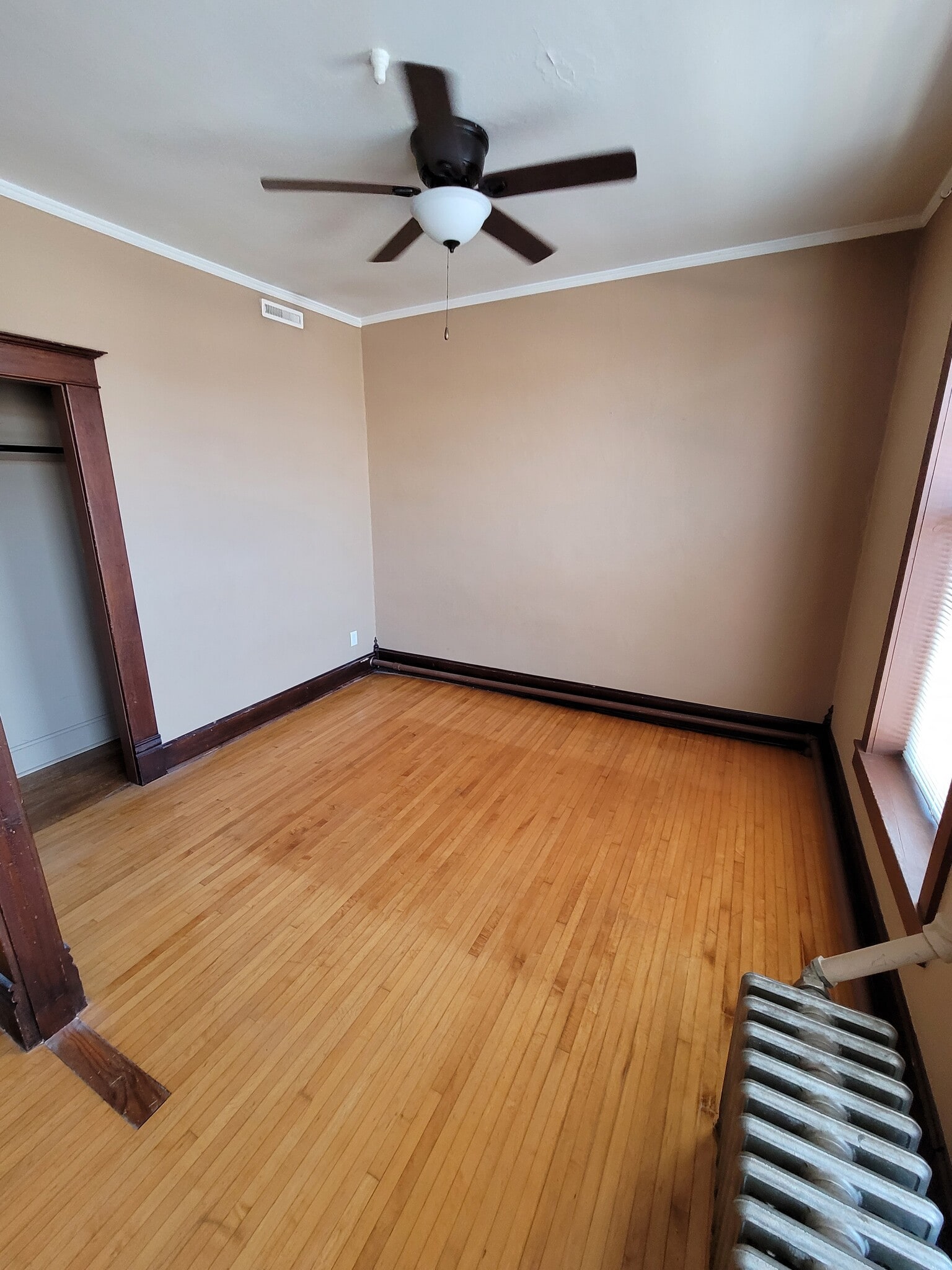 Office/Den - 123 S Ludington St