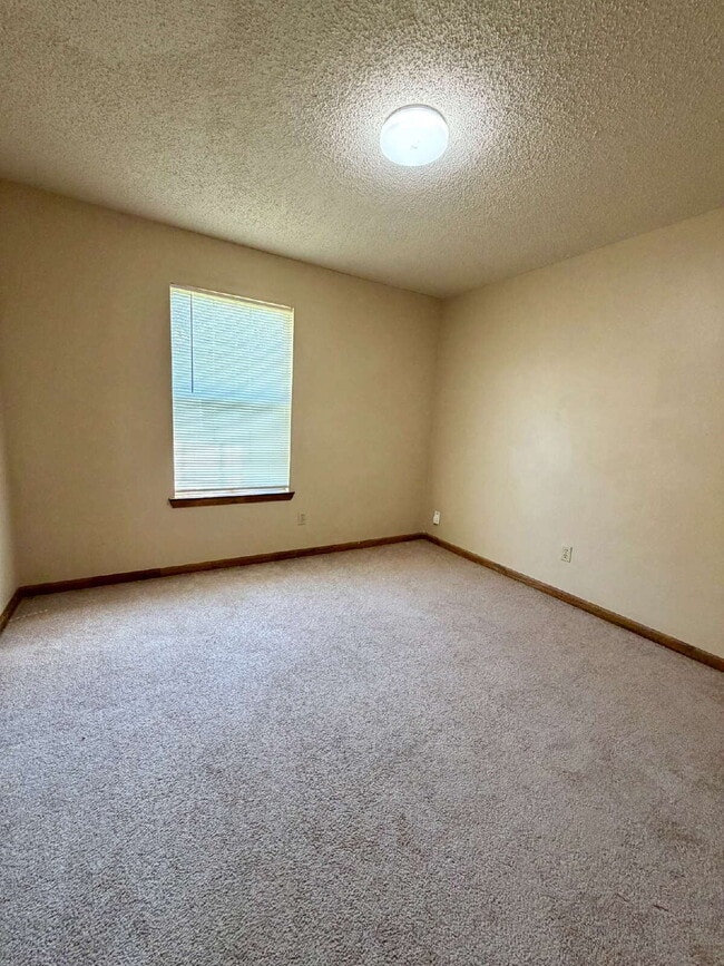 Building Photo - Home available FOR RENT in Daleville, AL