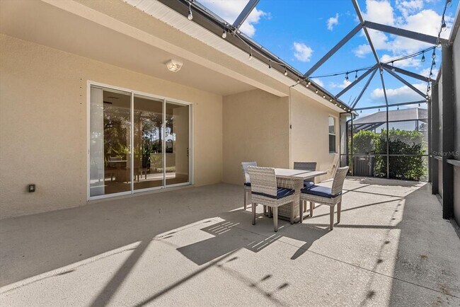 Building Photo - 11711 Breadfruit Ln