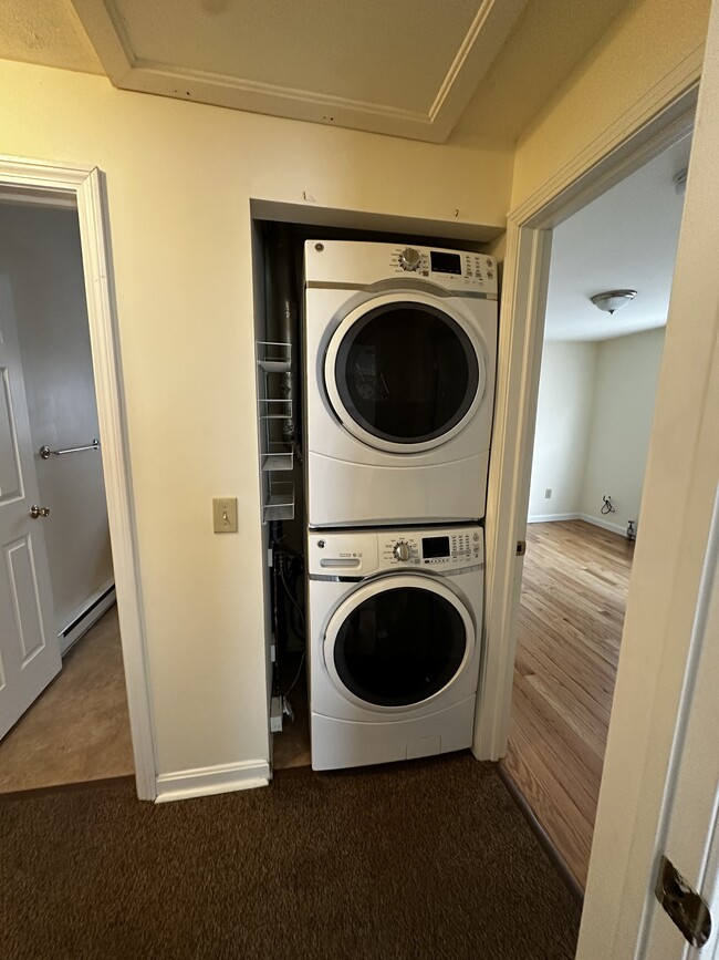 2nd floor Hall with Laundry - 58 Lake St