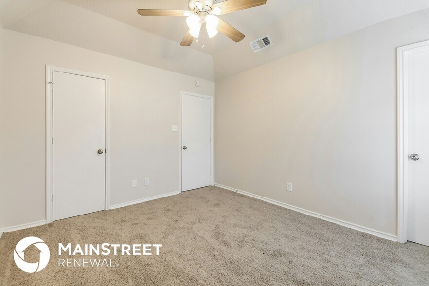 Building Photo - 200 Brook Cir