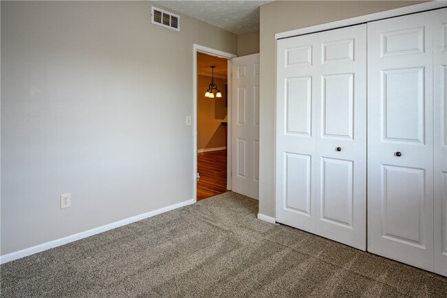 Building Photo - 808 Eastbrooke Ln