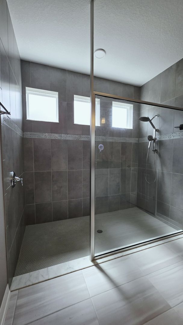 Building Photo - Executive 4BR / 3.5BA Home | Loft • Office...