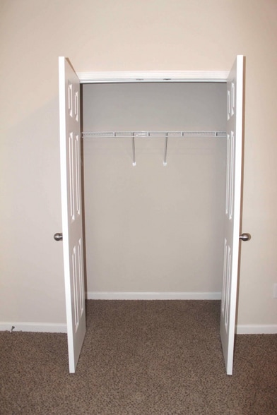 Building Photo - 2764 Red Clover Ln