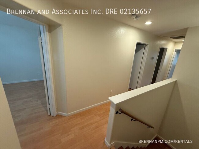 Building Photo - 1967 Lieder Dr