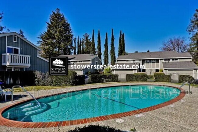 Building Photo - 112 Summerwood Pl