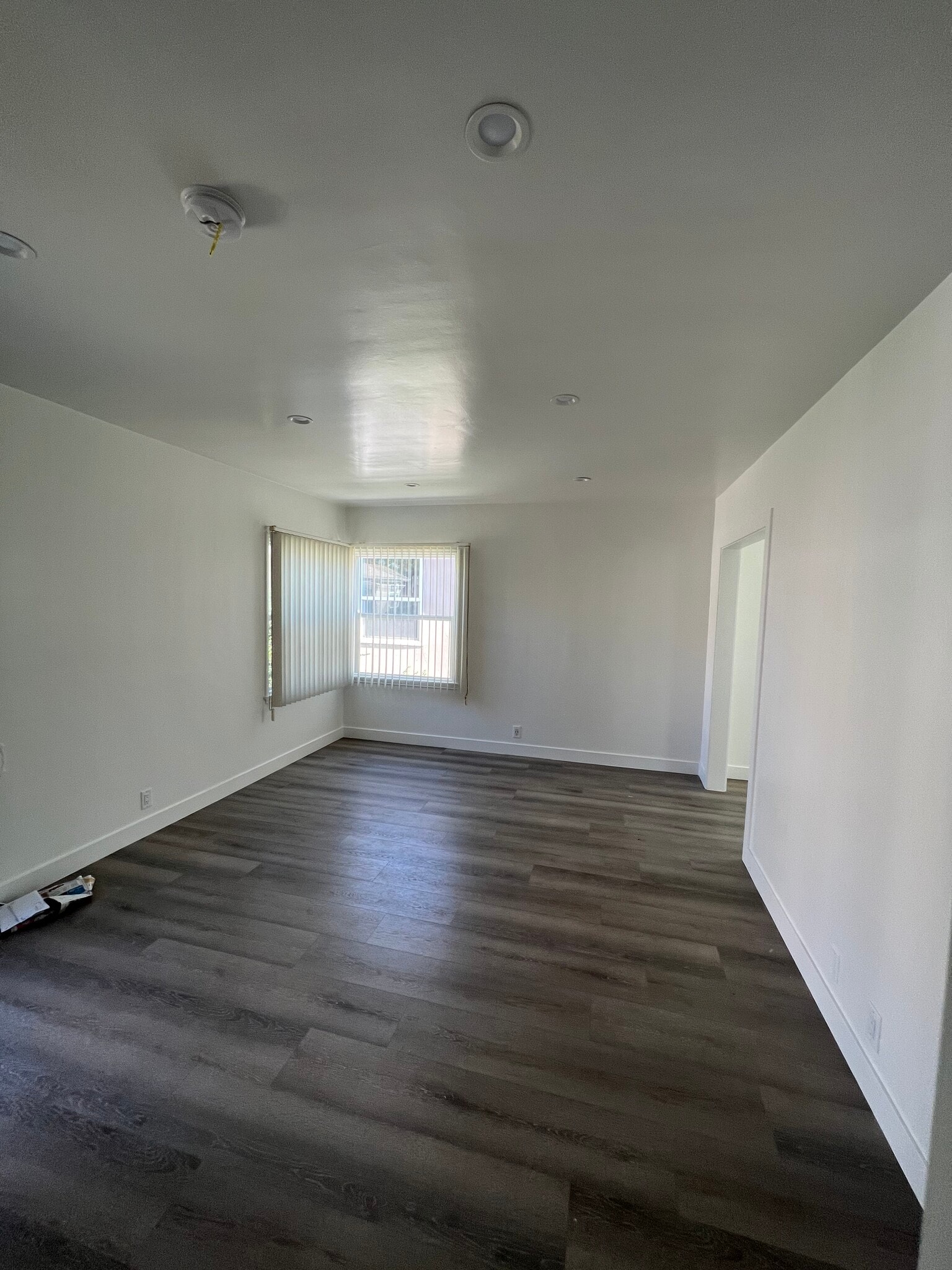 Building Photo - 428 N Glenwood Plz