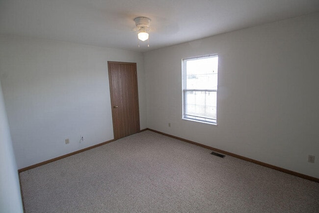 Building Photo - 1506 Typhoon Ct