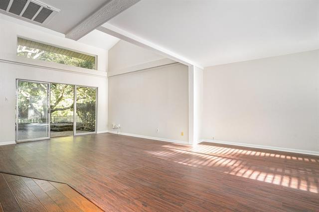 Building Photo - 2945 Country Pl Cir