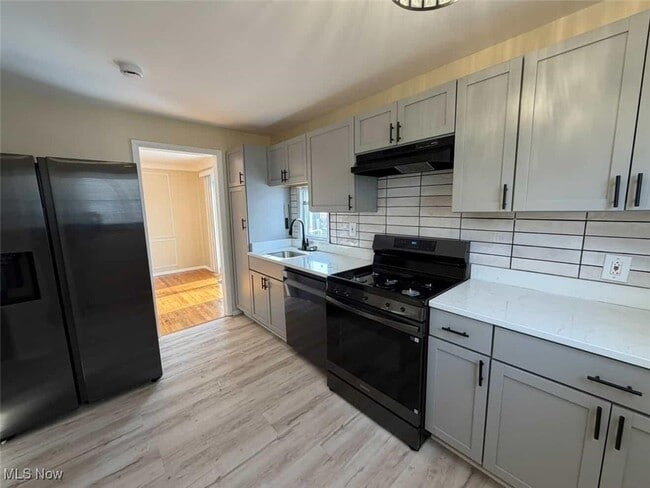 Building Photo - 6315 Charles Ave