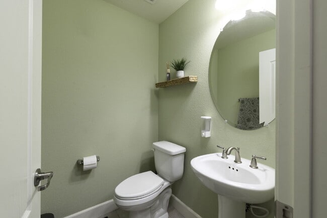 Building Photo - Spacious Home in Damonte Ranch - Large Backyard!