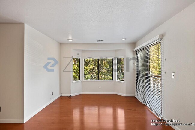 Building Photo - 16931 Sorrel Way