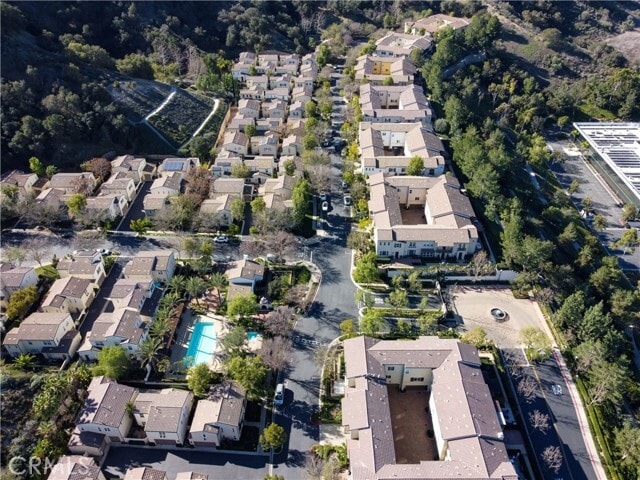 Building Photo - 896 Terrace Ln W