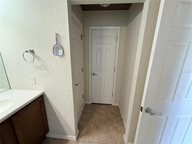 Building Photo - 4199 SW 46th Ct