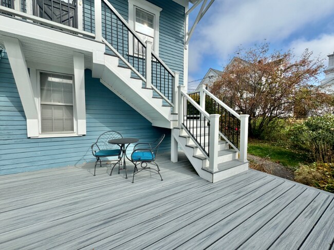 Building Photo - 23 Mechanic St