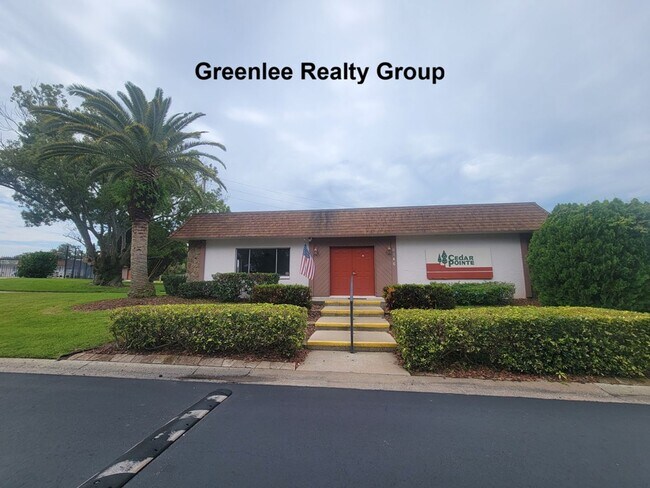 Building Photo - 6141 Chesham Dr