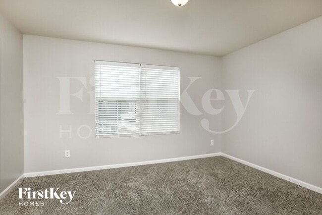 Building Photo - 4131 White Kestrel Dr
