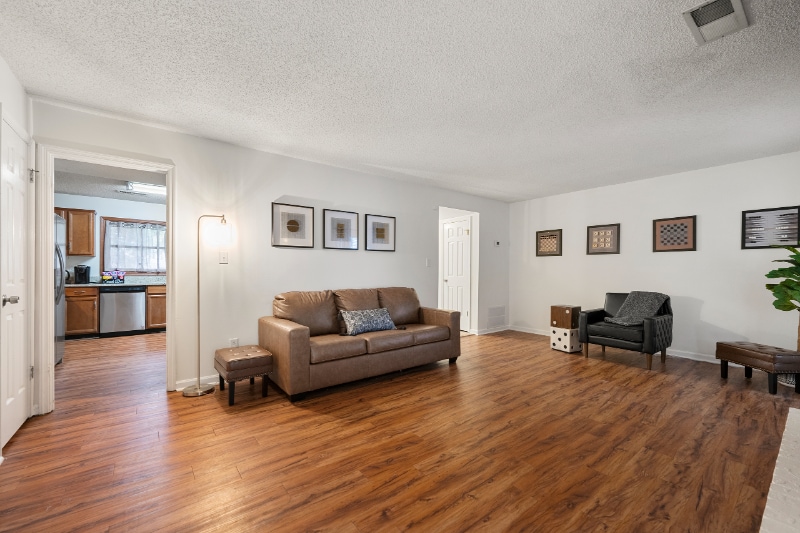 Building Photo - 5018 Bell Dr SE